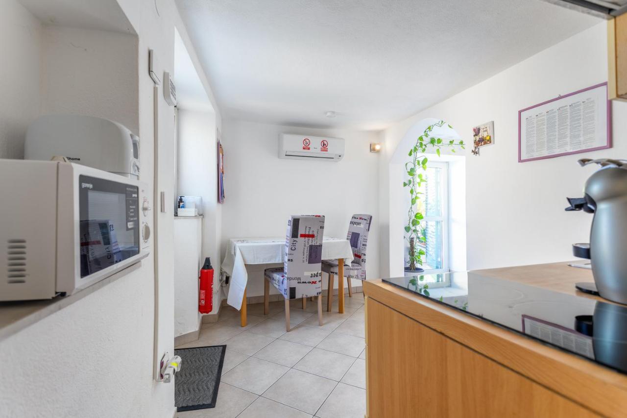 Ivica Appartement Hvar Town Buitenkant foto