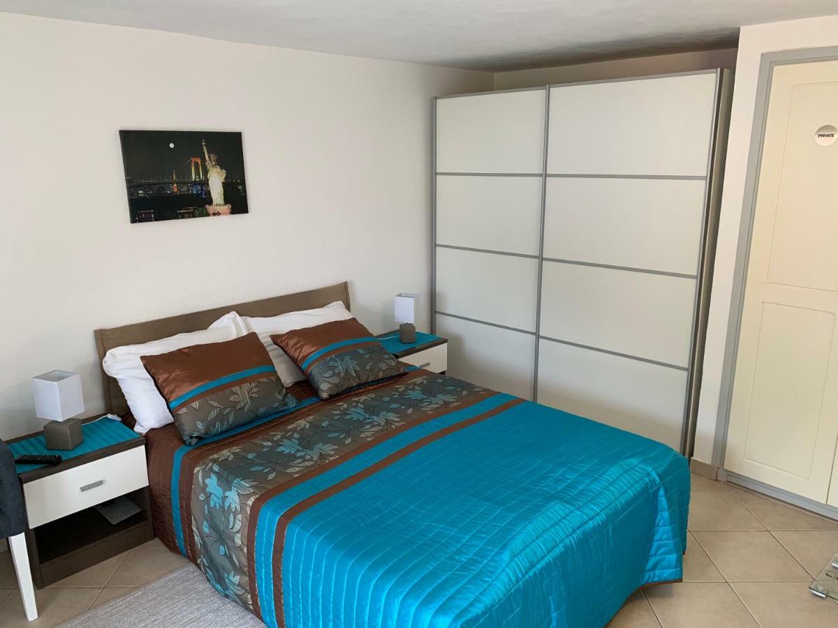 Ivica Appartement Hvar Town Buitenkant foto